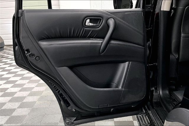 Used 2023 Nissan Armada S RWD image 21