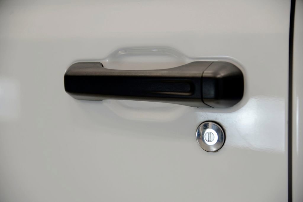 Used 2021 Jeep Wrangler Unlimited Sahara w/ Cold Weather Group image 13