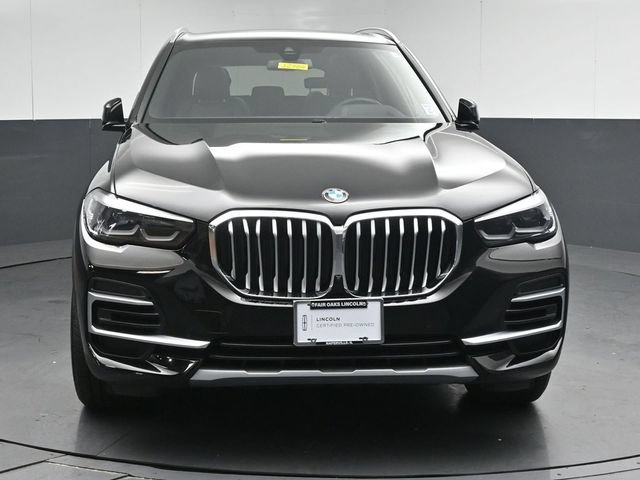 Used 2023 BMW X5 xDrive40i w/ Premium Package AWD/4WD image 2