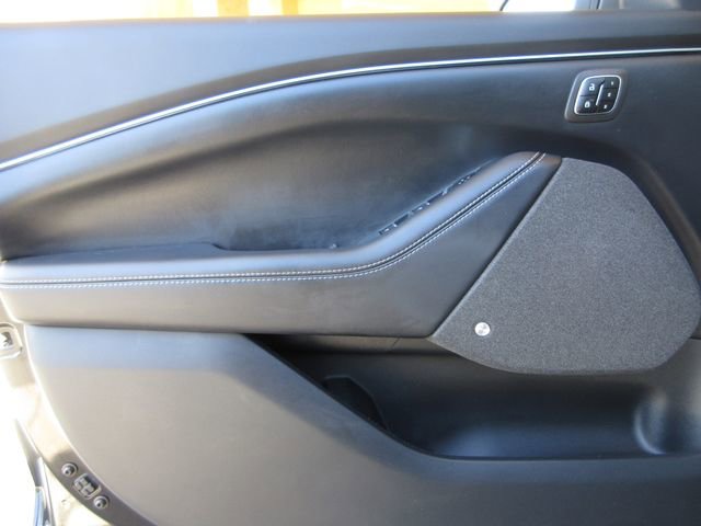 Certified 2024 Ford Mustang Mach-E Premium image 9