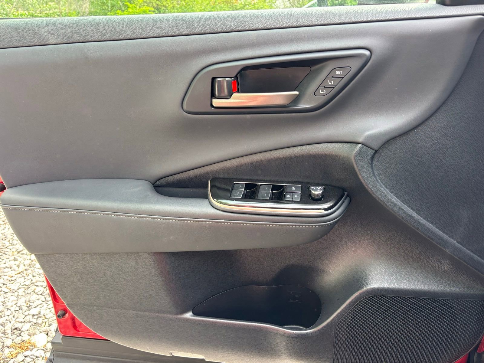 Used 2024 Toyota Crown Limited image 11