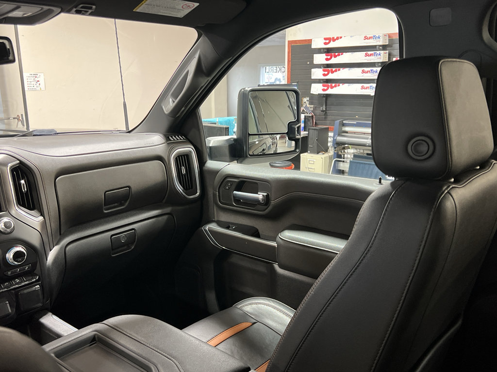 Used 2022 GMC Sierra 3500 AT4 AWD/4WD image 33