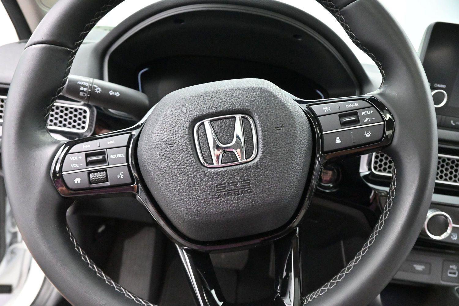 Used 2022 Honda Civic EX image 16