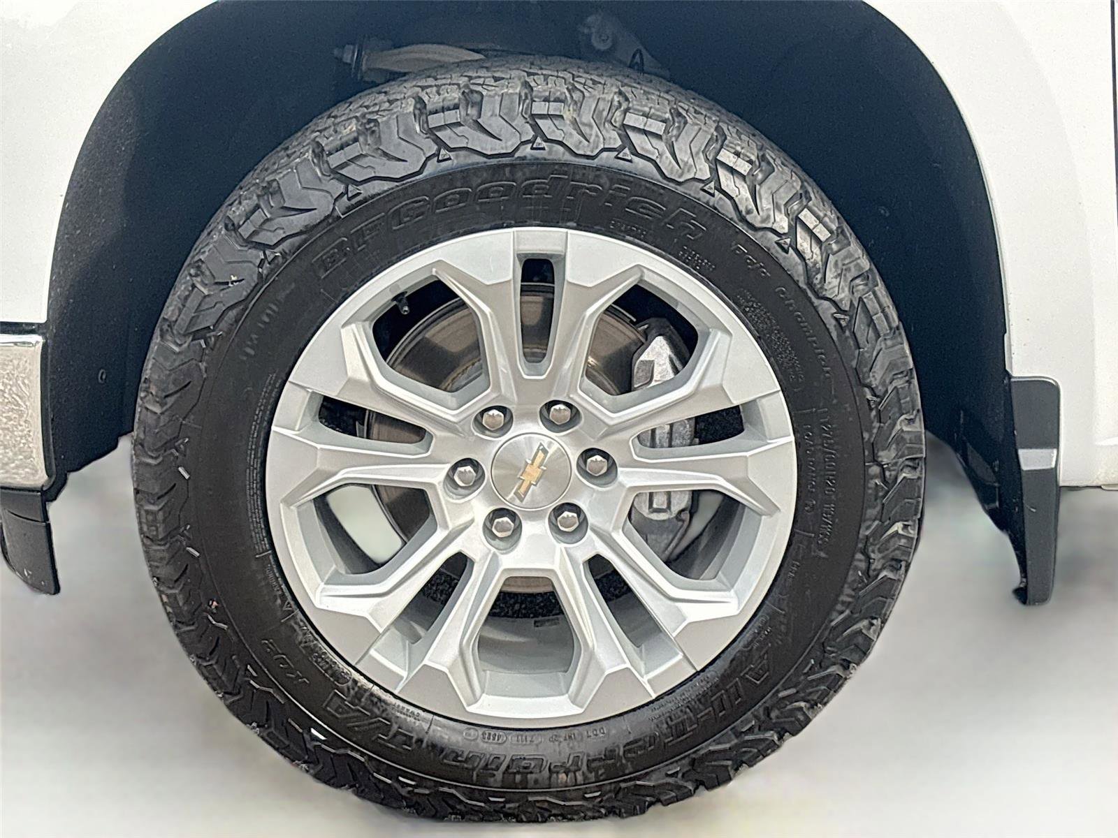 Used 2023 Chevrolet Silverado 1500 LTZ w/ LTZ Convenience Package II image 34