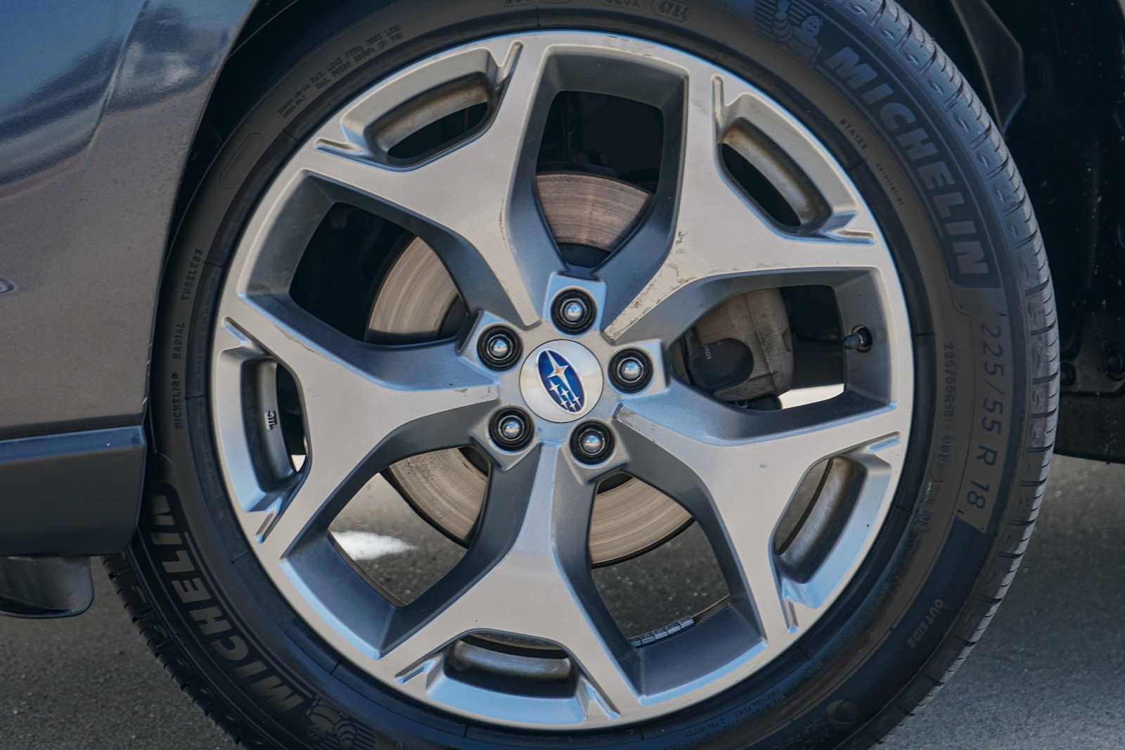 Used 2018 Subaru Forester 2.5i Touring AWD/4WD image 2
