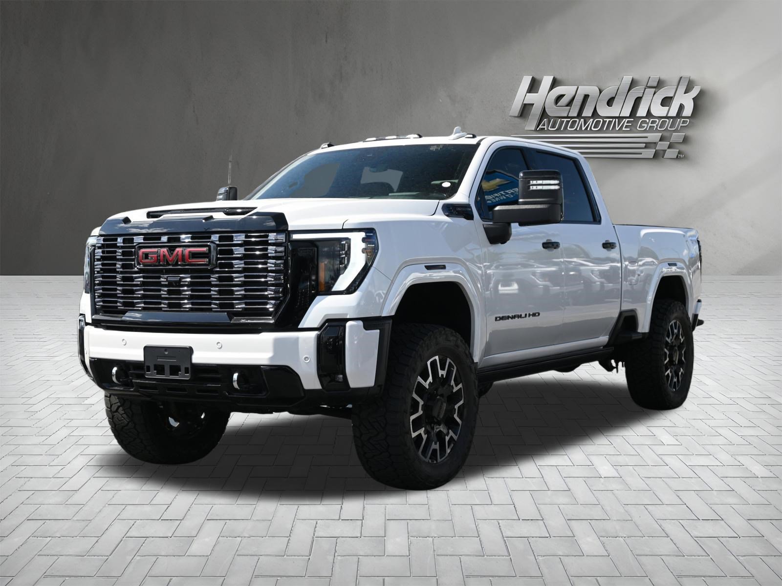 Used 2025 GMC Sierra 2500 Denali Ultimate image 6