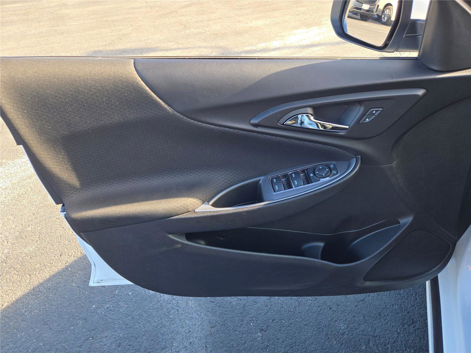 Used 2024 Chevrolet Malibu LT image 21