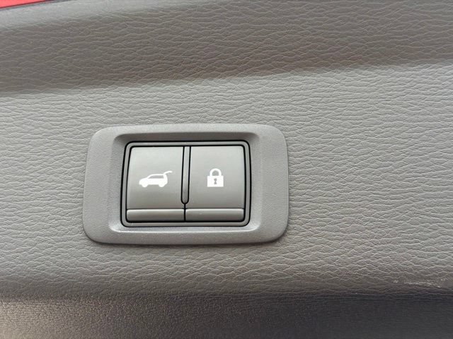 Used 2023 Mitsubishi Outlander SEL FWD image 6