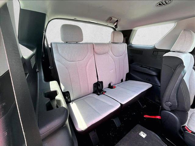 Used 2022 Hyundai Palisade SEL FWD image 29