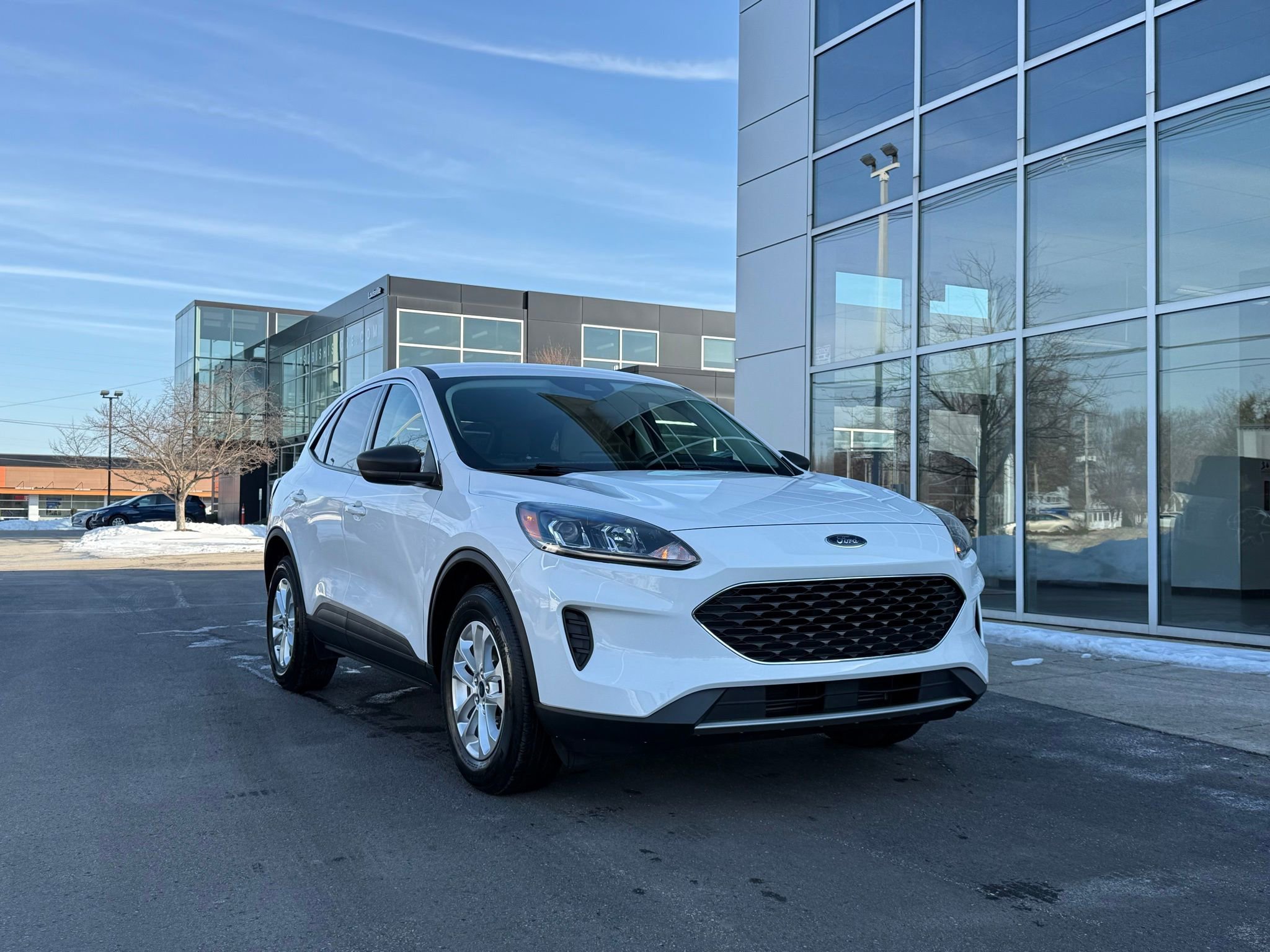 Used 2022 Ford Escape SE