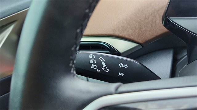 Used 2023 Volkswagen ID.4 2WD image 42