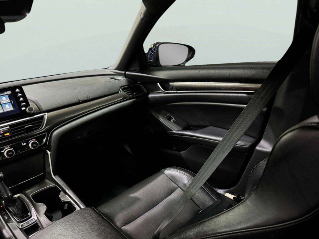 Used 2018 Honda Accord Sport image 30