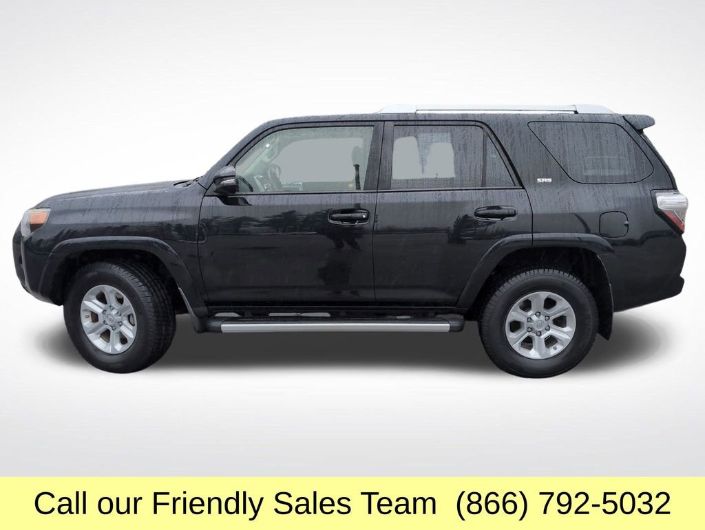 Used 2016 Toyota 4Runner SR5 Premium AWD/4WD image 2