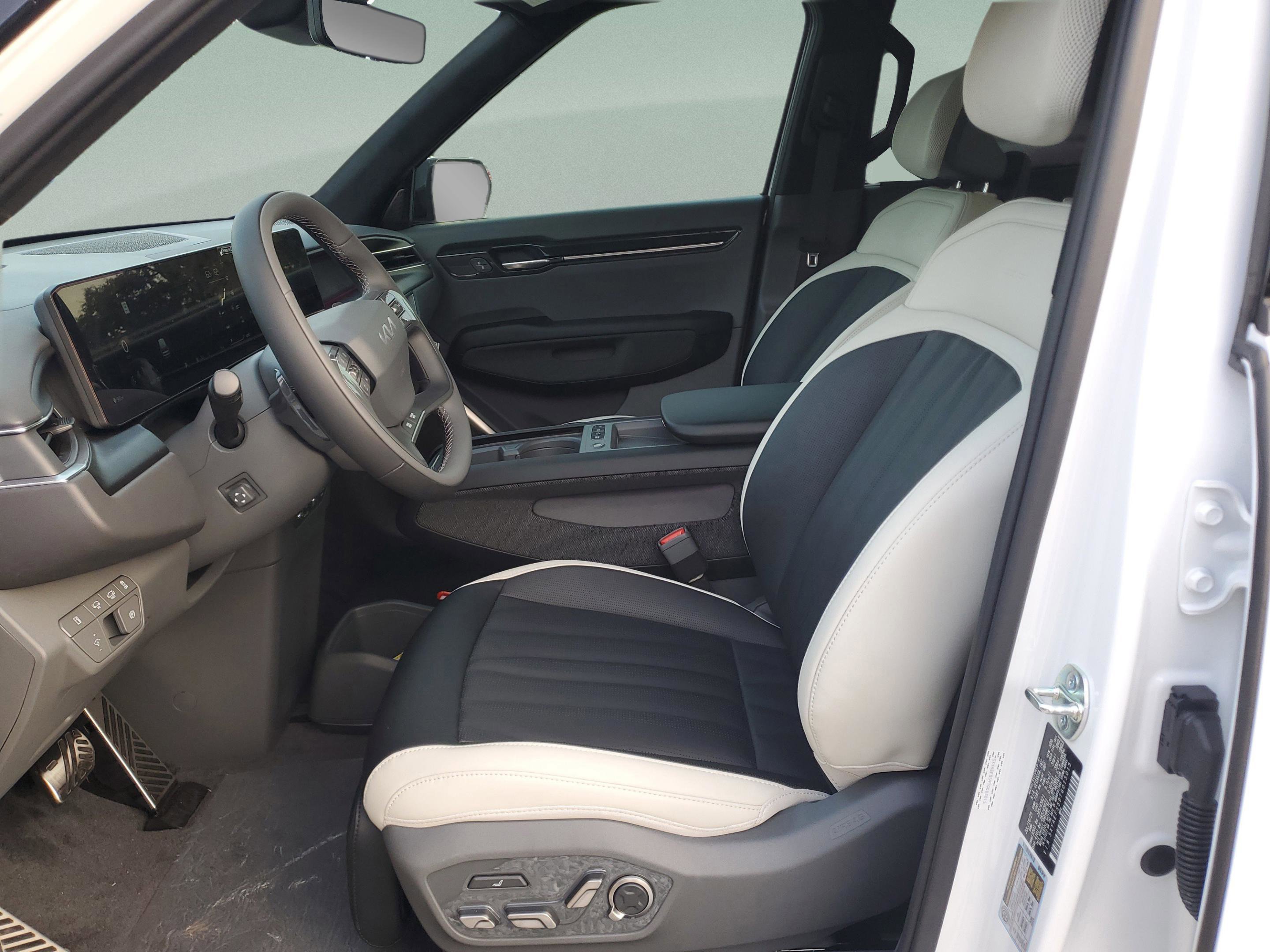 New 2026 Kia EV9 GT-Line image 18