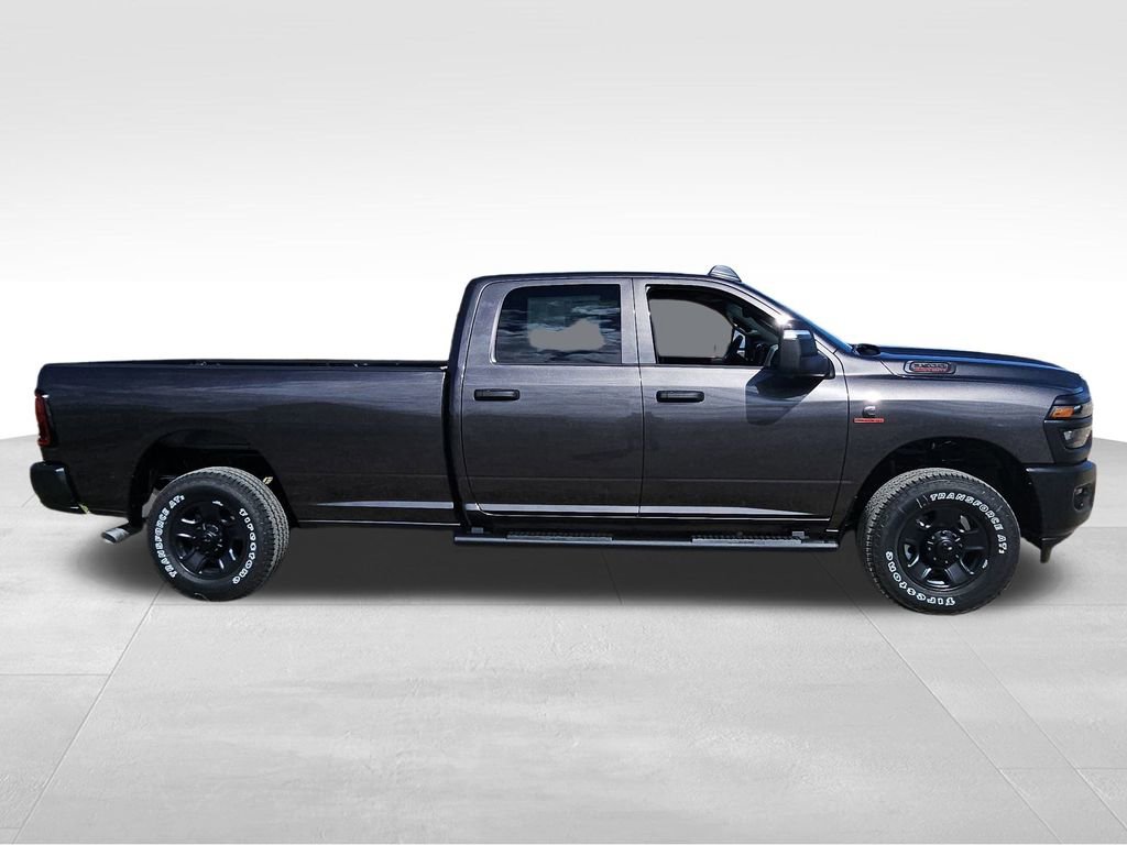 Used 2026 RAM 3500 Tradesman AWD/4WD image 12