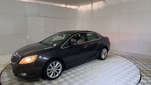 Used 2013 Buick Verano Leather FWD image 7