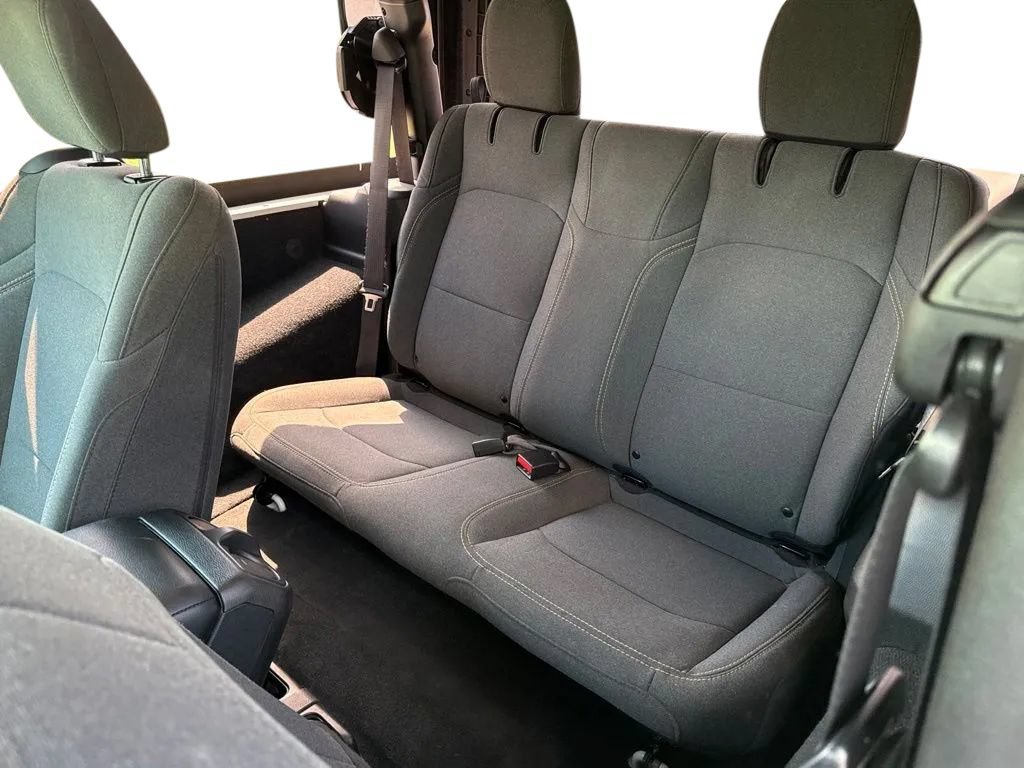 Used 2024 Jeep Wrangler Sport AWD/4WD image 27