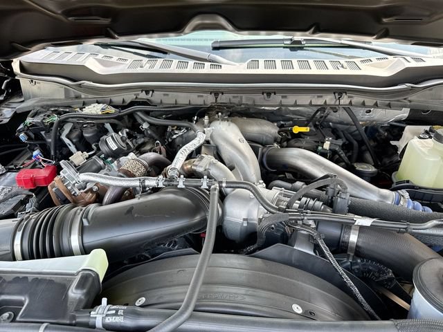 Used 2024 Ford F550 4x4 SuperCab Super Duty image 26