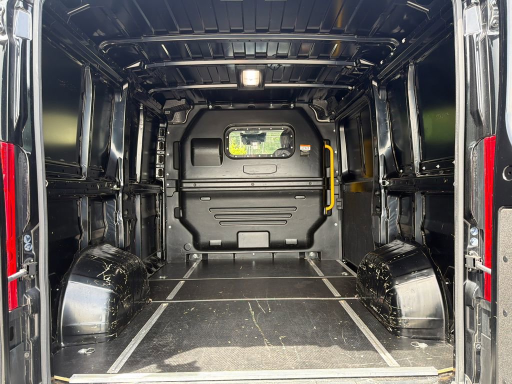 Used 2023 RAM ProMaster 1500 w/ Premium Appearance Group image 17
