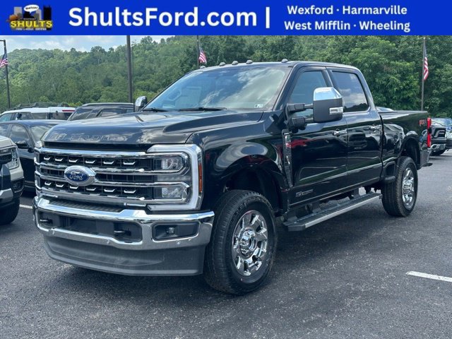 New 2026 Ford F350 Lariat w/ Lariat Premium Package
