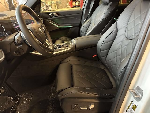 New 2026 BMW X5 xDrive40i AWD/4WD image 14