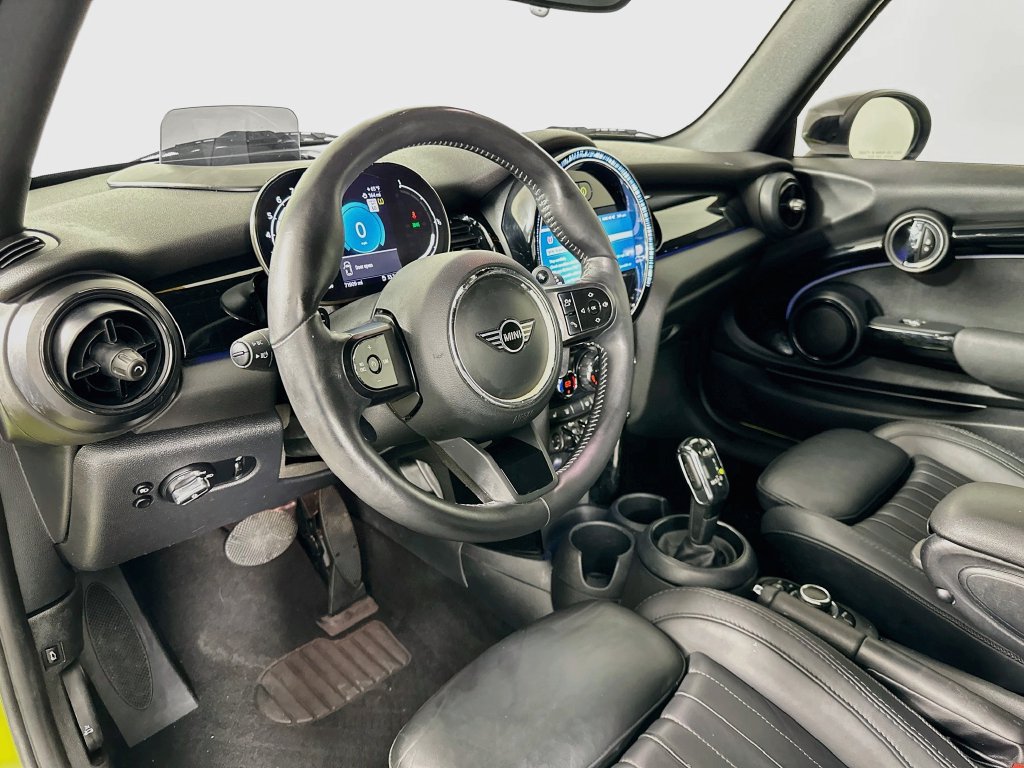 Used 2022 MINI Cooper S FWD image 9