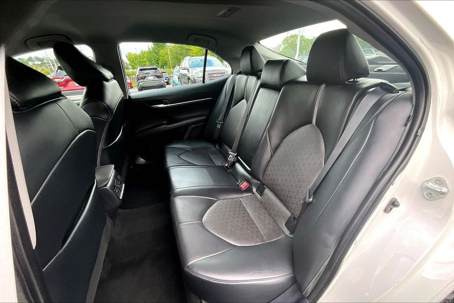 Used 2023 Toyota Camry XSE FWD image 24