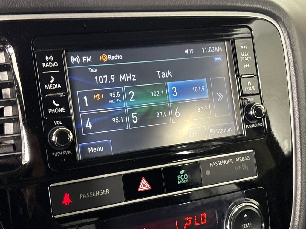 Used 2019 Mitsubishi Outlander ES image 17