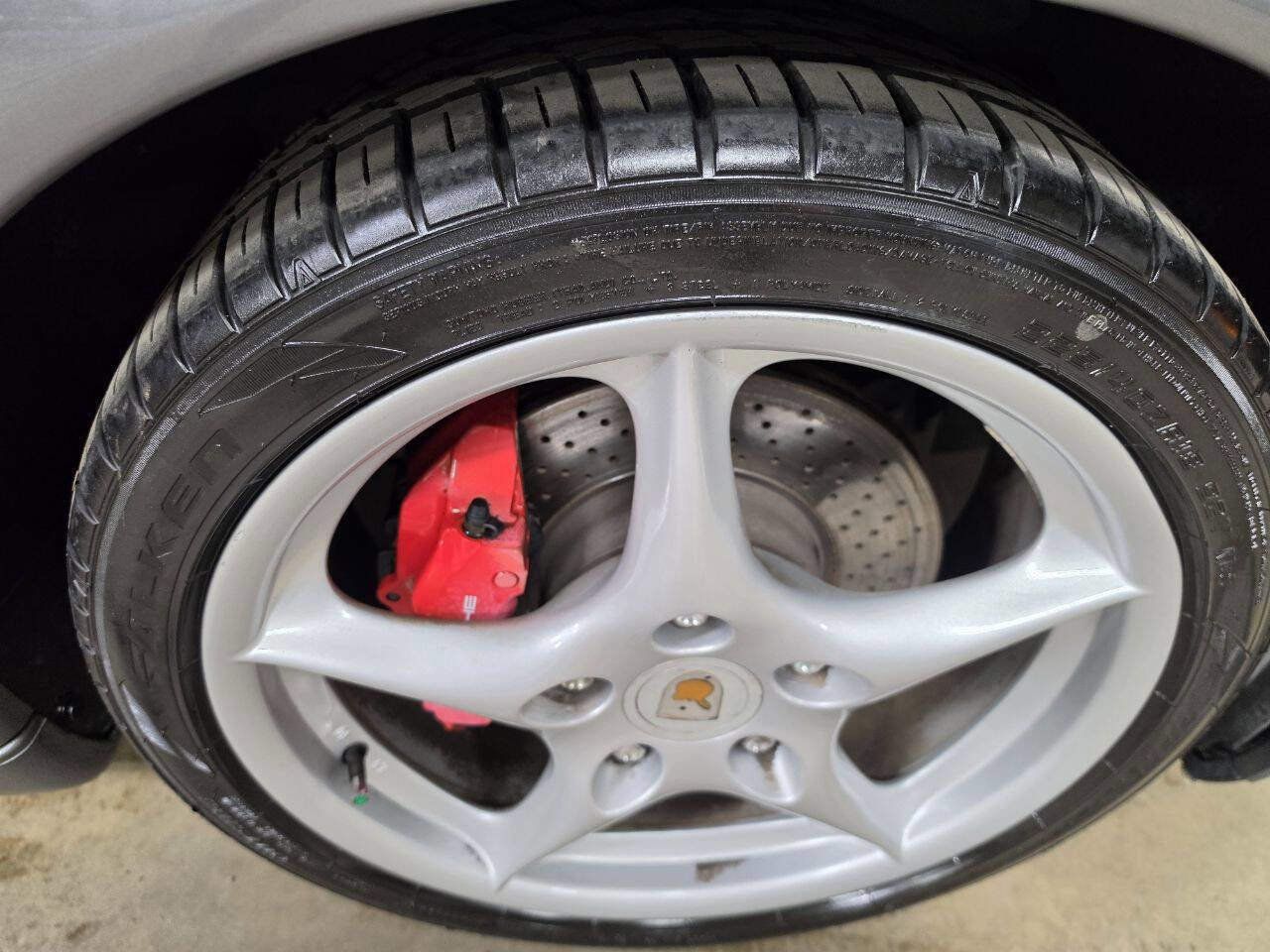 Used 2003 Porsche Boxster S RWD image 15