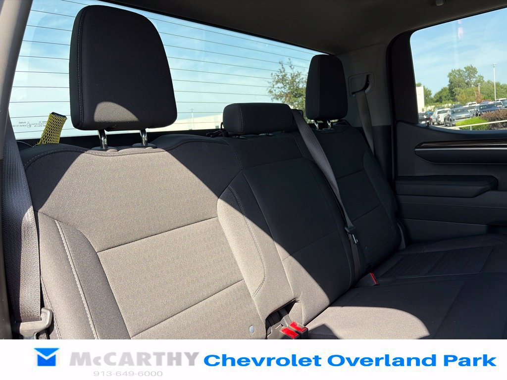 Used 2025 Chevrolet Silverado 1500 LT AWD/4WD image 33