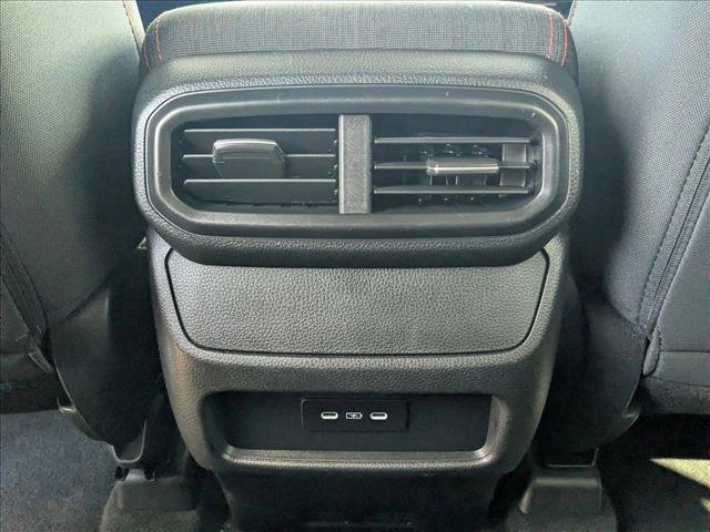 Used 2025 Honda Pilot Sport image 16