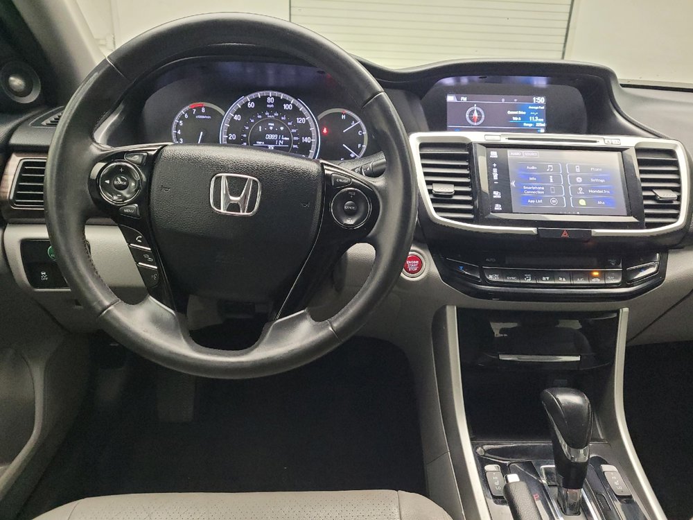 Used 2017 Honda Accord EX-L image 22