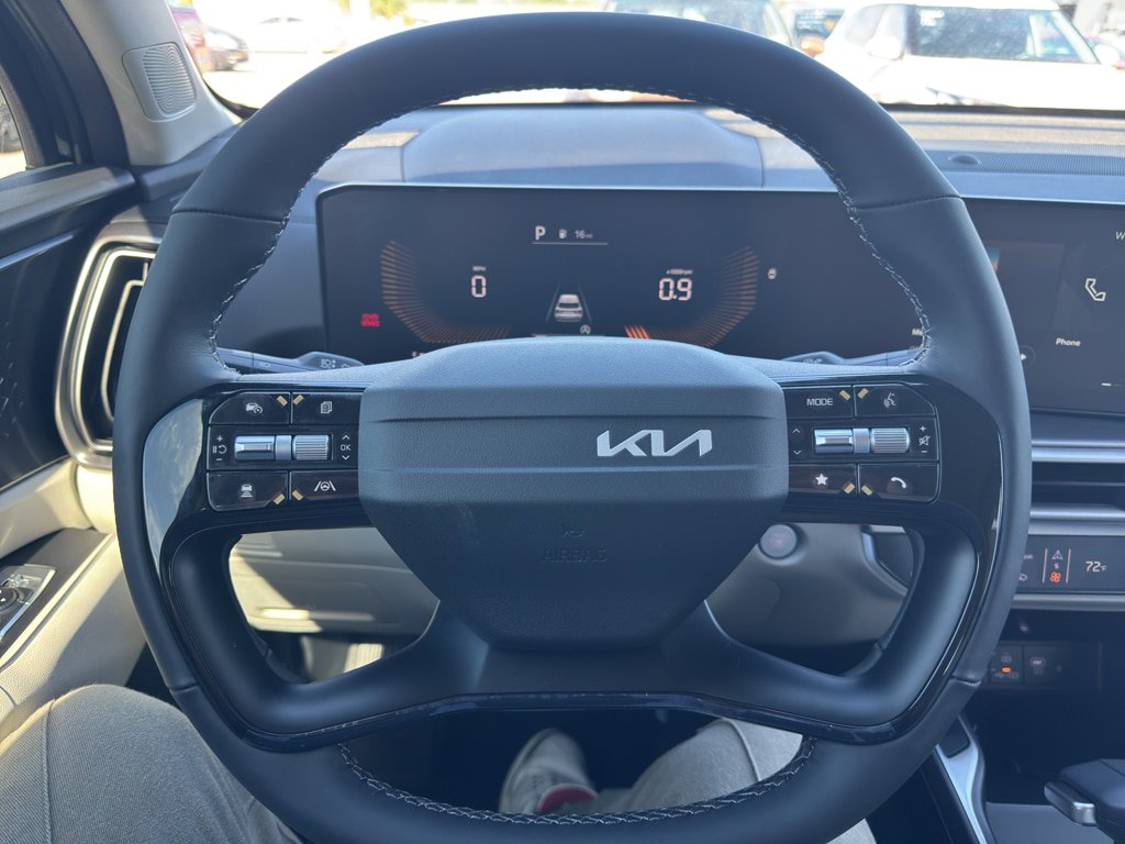 New 2026 Kia Sorento S w/ S Panoramic Sunroof Package FWD image 20
