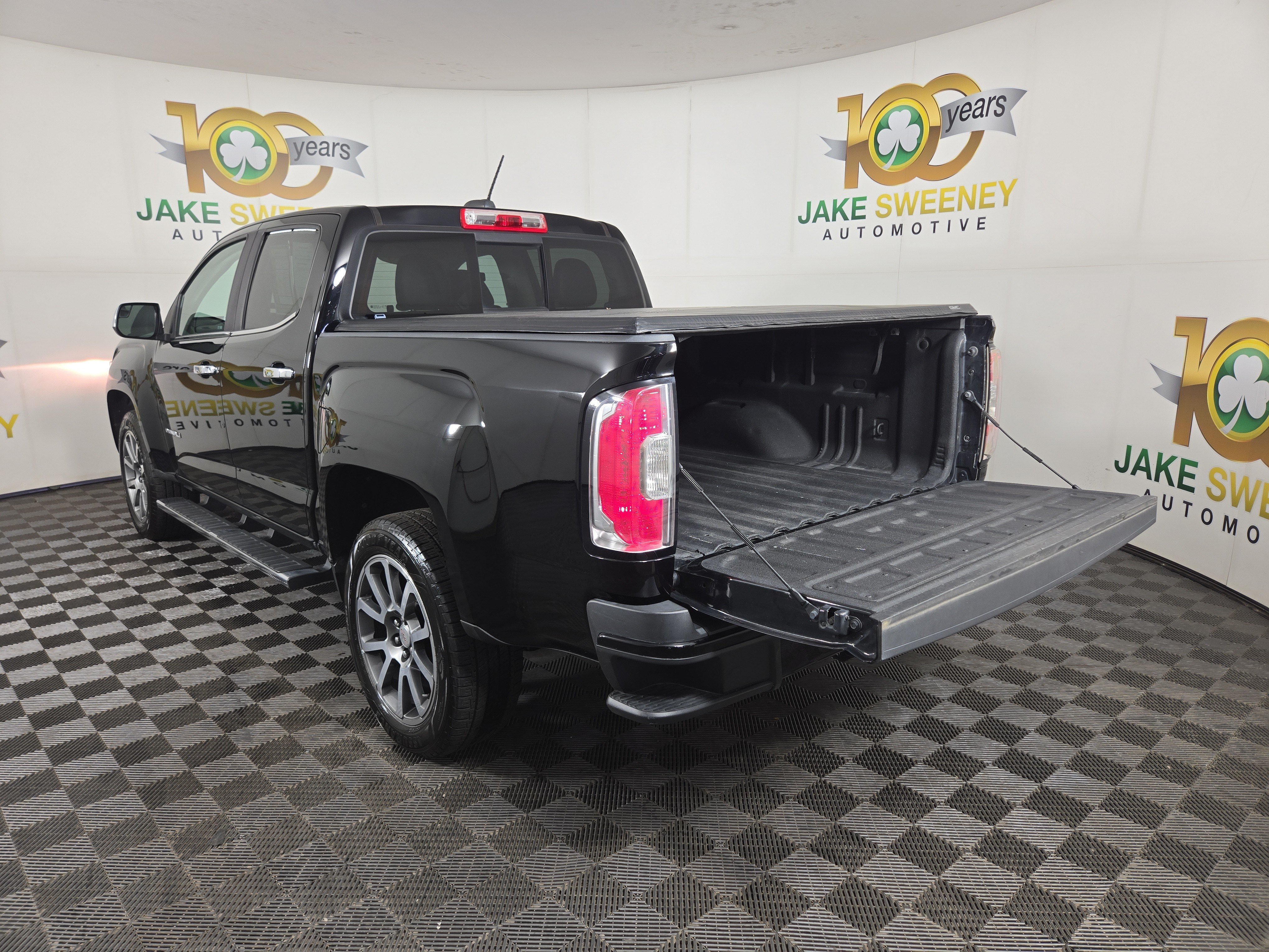 Used 2018 GMC Canyon Denali AWD/4WD image 32