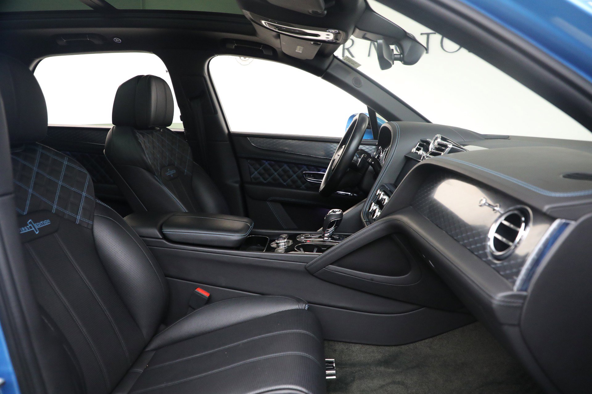 Certified 2021 Bentley Bentayga image 26