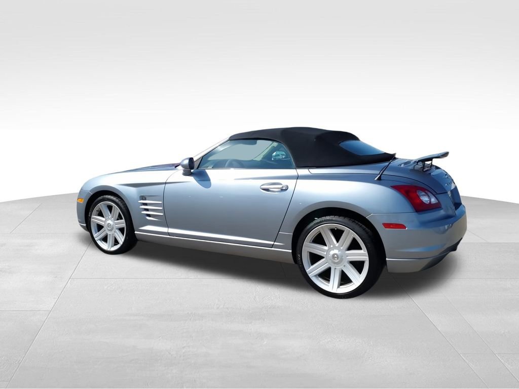 Used 2005 Chrysler Crossfire Limited image 6
