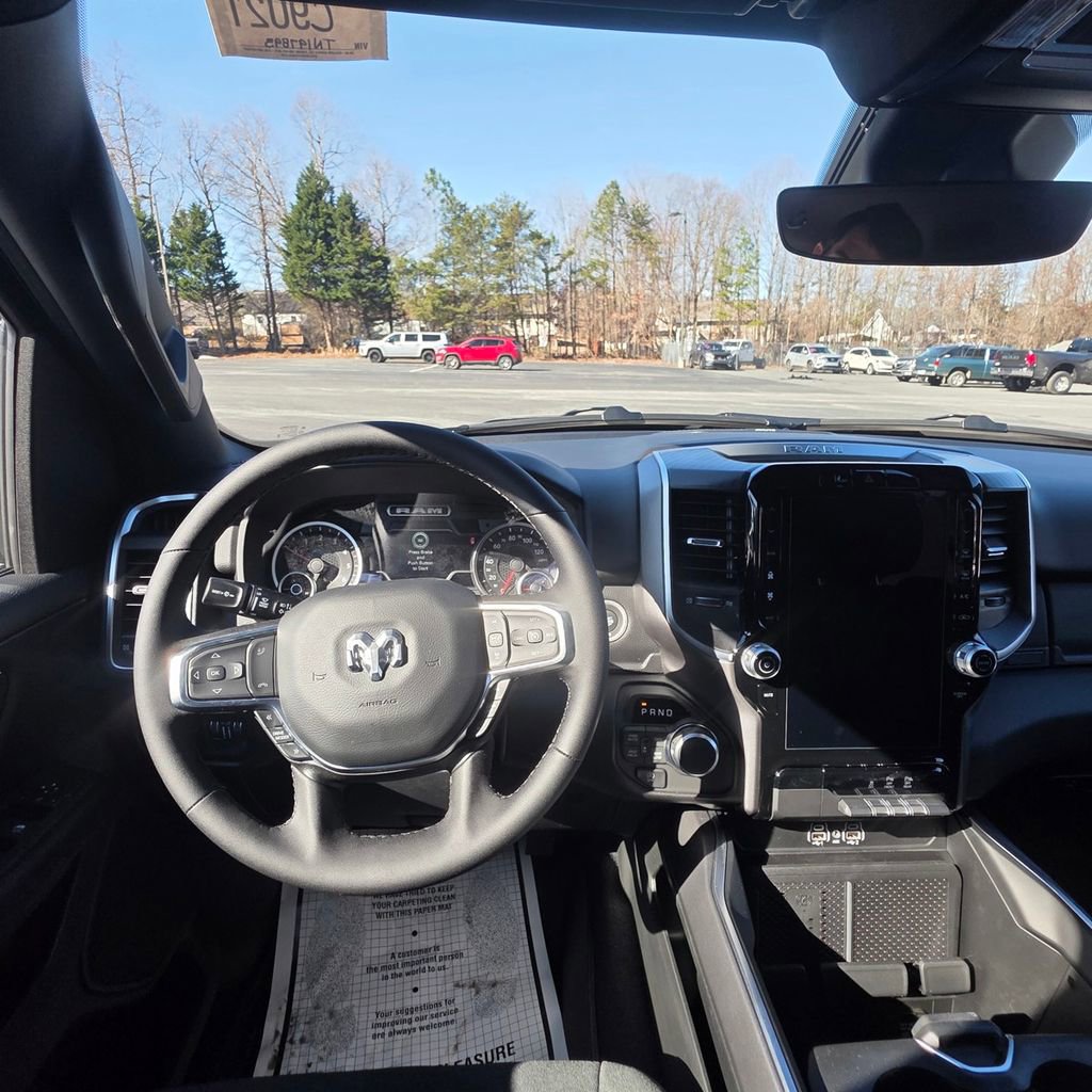New 2026 RAM 1500 4x4 Crew Cab image 11