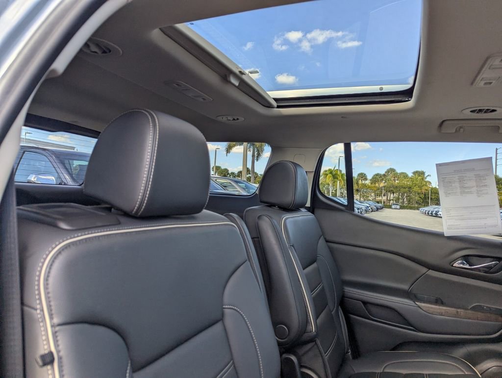 Used 2023 GMC Acadia Denali w/ Trailering Package image 14