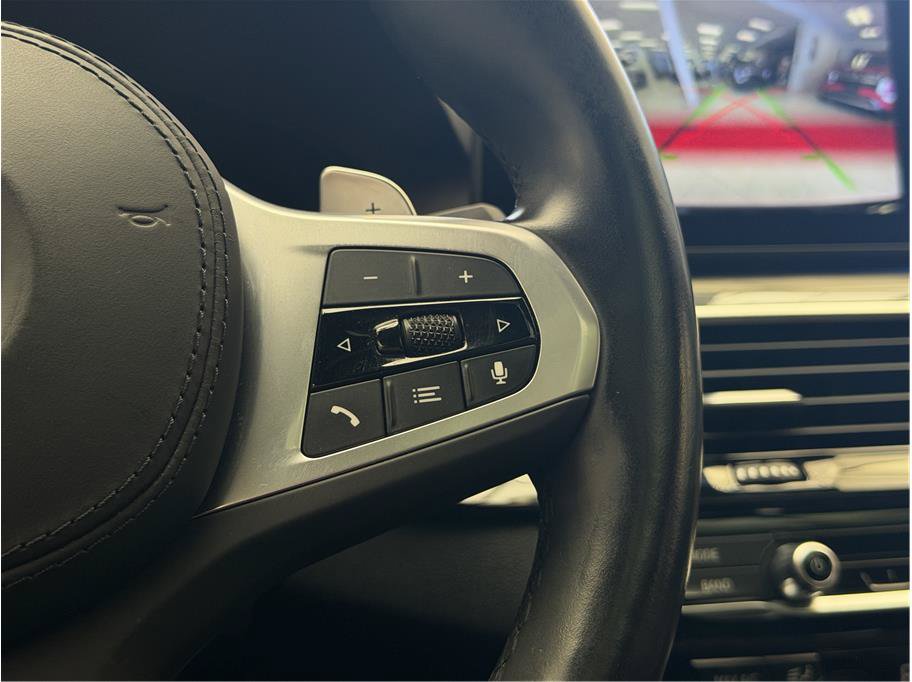 Used 2023 BMW 530e w/ M Sport Package RWD image 26