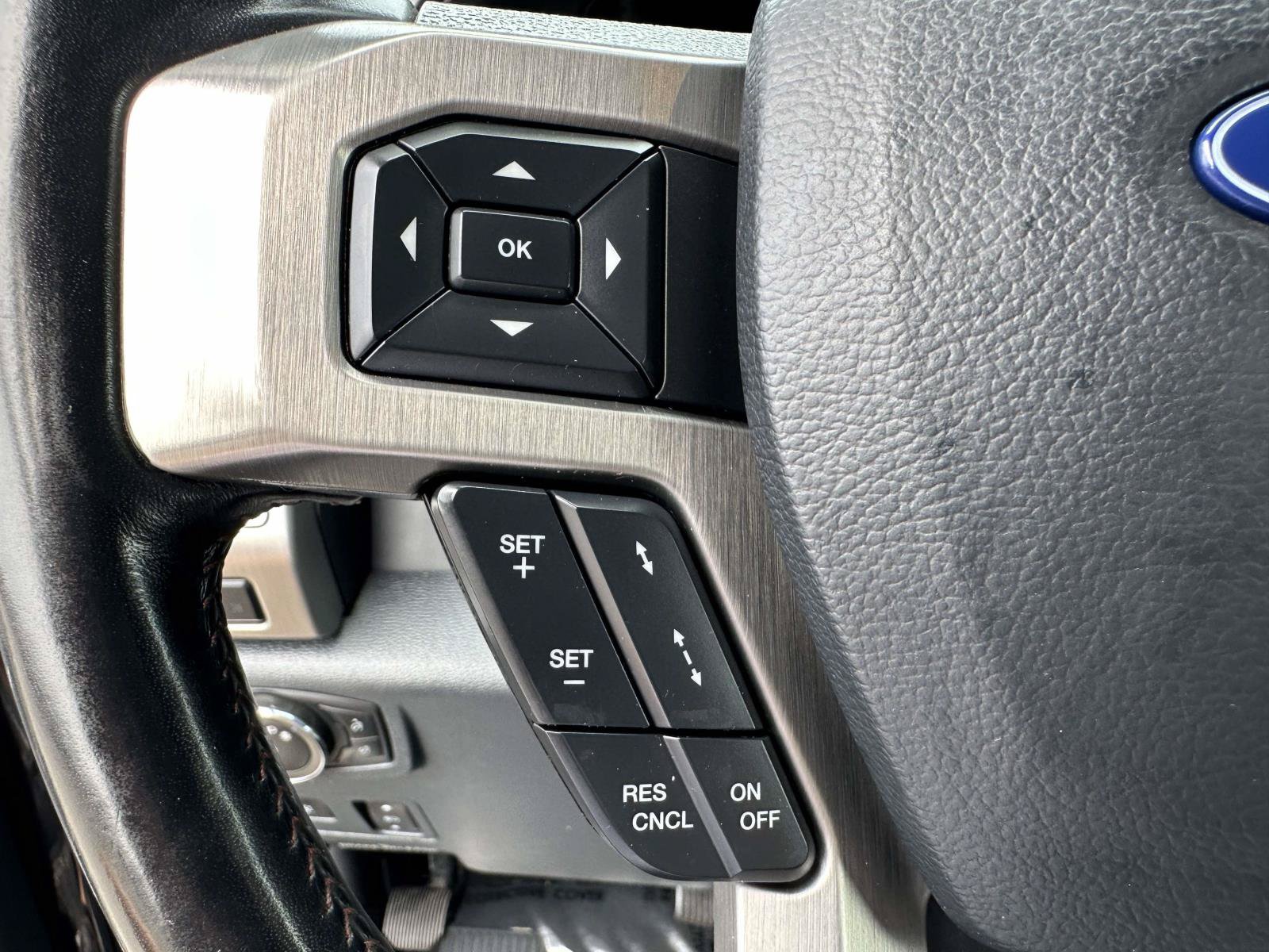 Used 2022 Ford F450 Platinum w/ FX4 Off-Road Package AWD/4WD image 17
