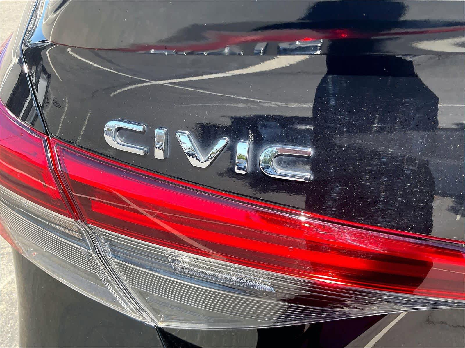 Used 2022 Honda Civic EX image 10