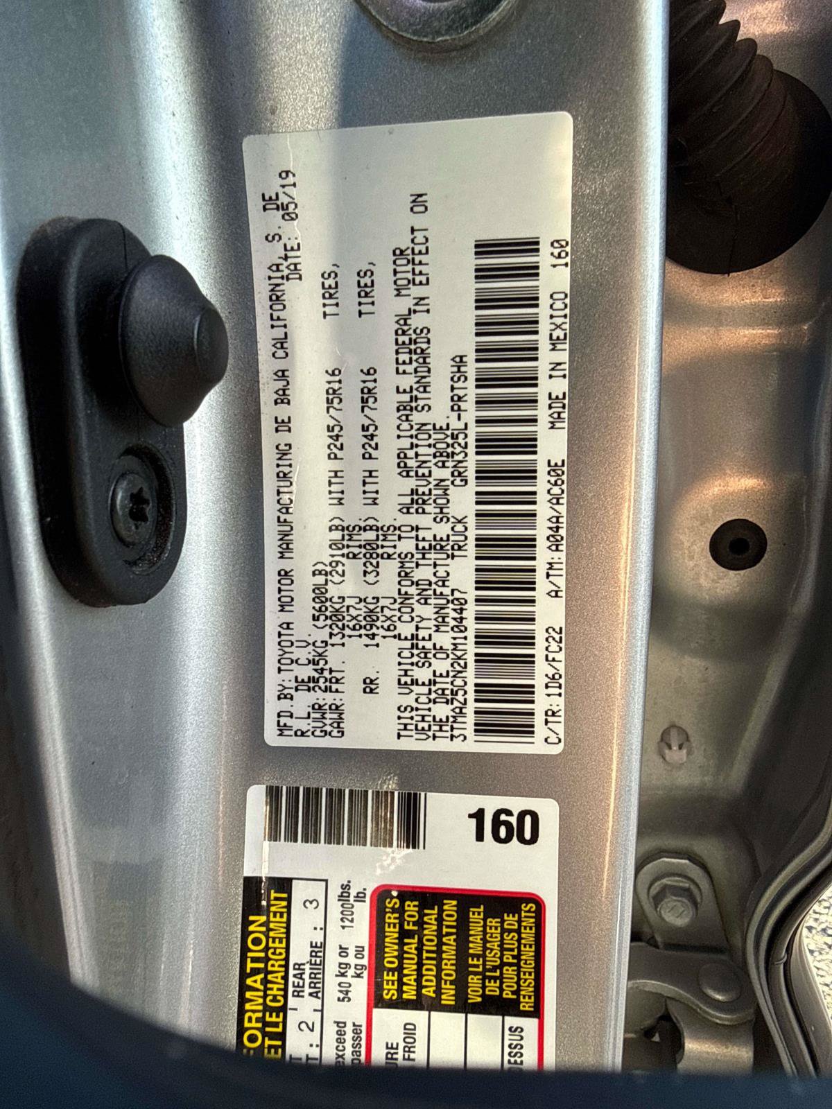 Used 2019 Toyota Tacoma SR5 RWD image 28
