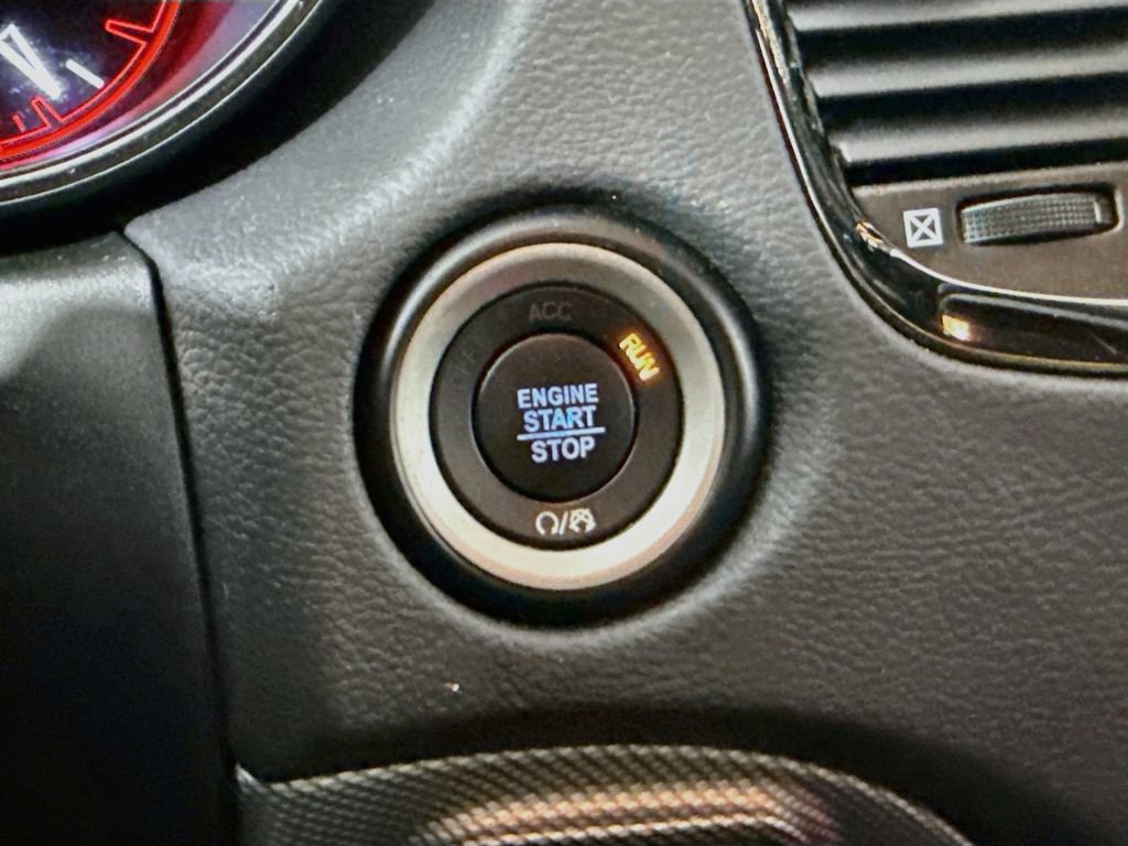 Used 2020 Dodge Durango GT RWD image 16