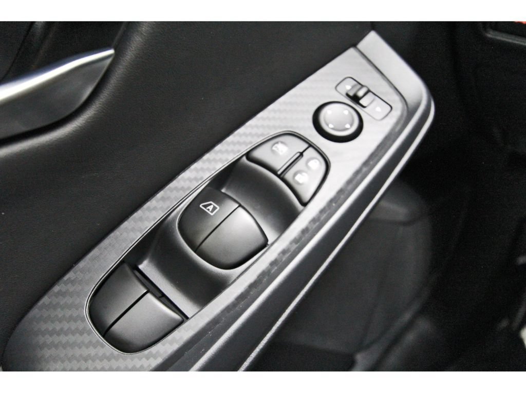 Used 2025 Nissan Sentra SV w/ All-Weather Package FWD image 19