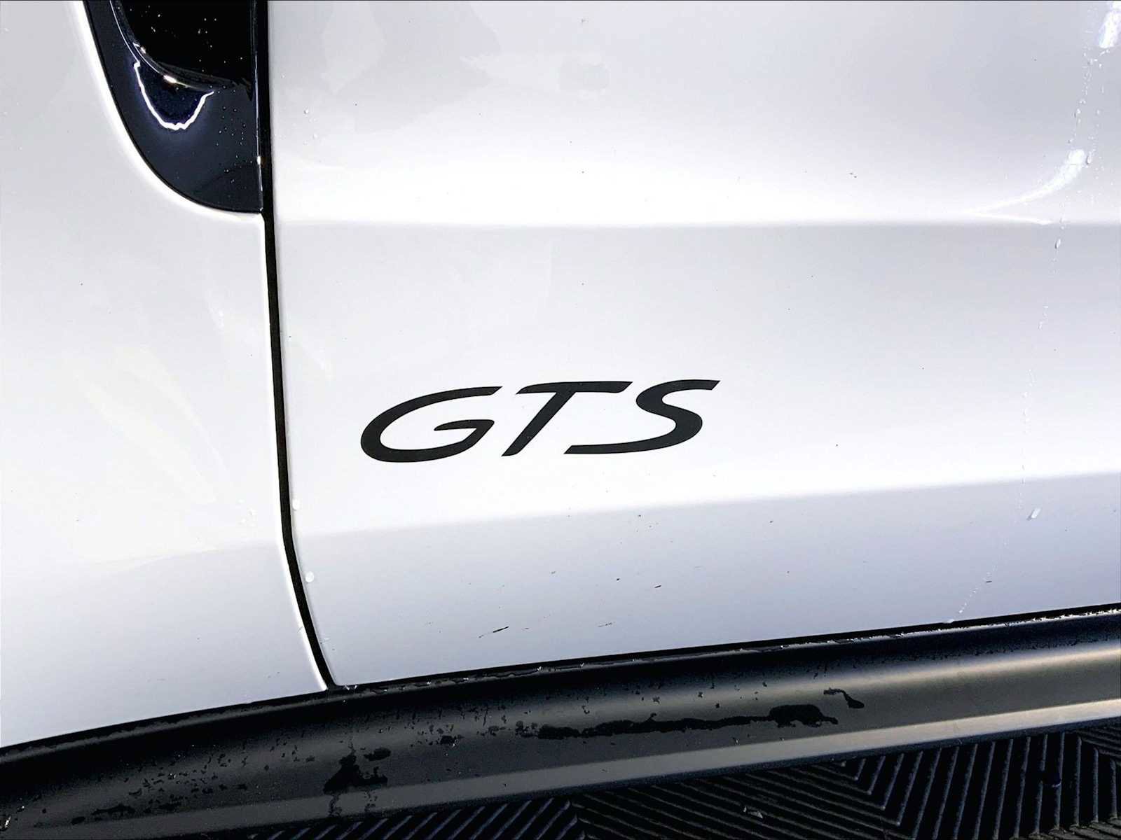 Certified 2023 Porsche Panamera GTS AWD/4WD image 19