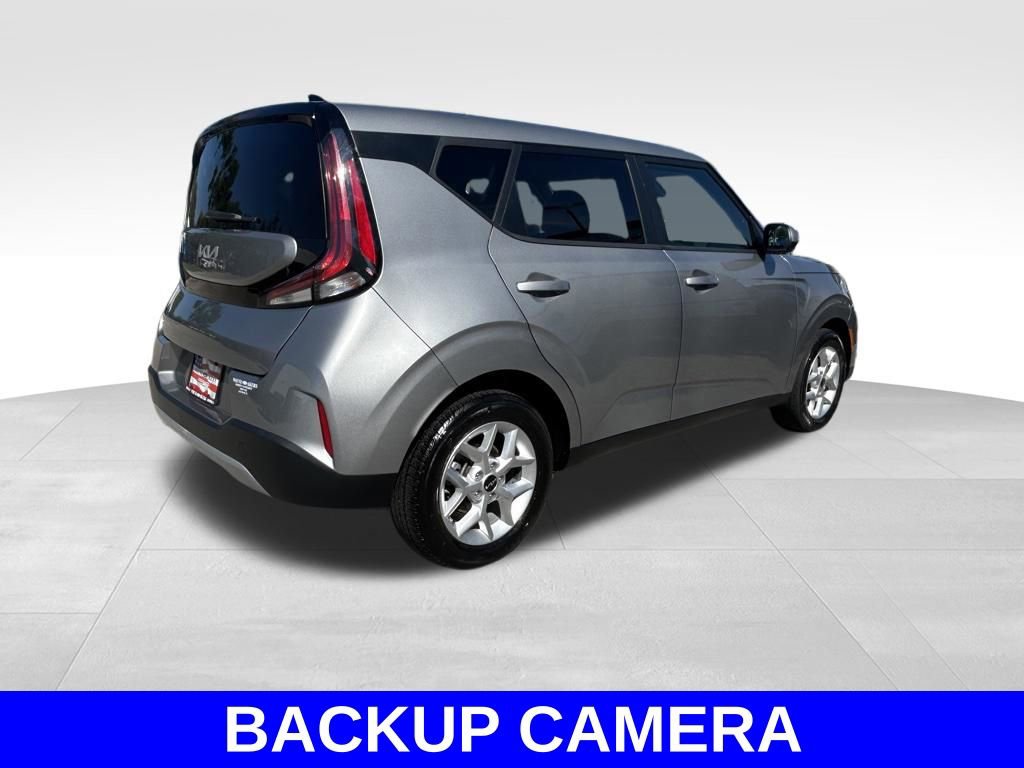 Used 2023 Kia Soul LX w/ Option Group 015 image 4