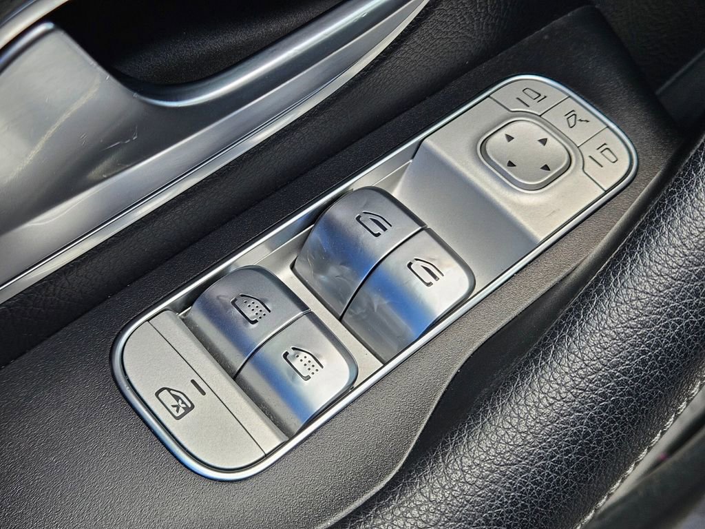 Certified 2020 Mercedes-Benz GLE 350 4MATIC image 17