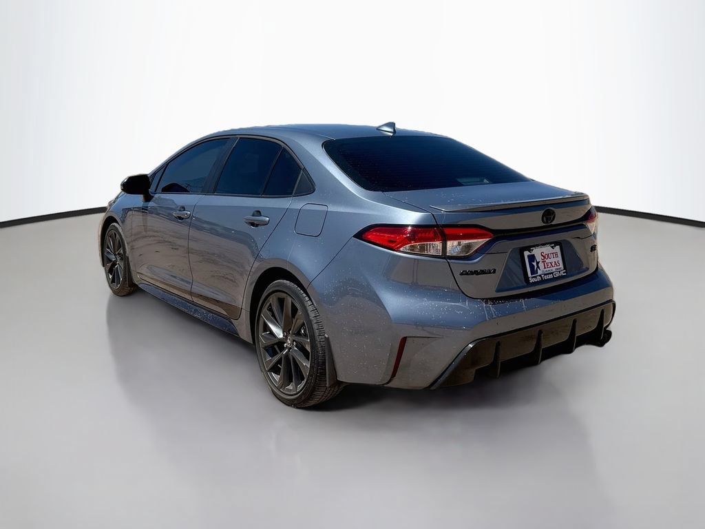Used 2026 Toyota Corolla SE FWD image 5