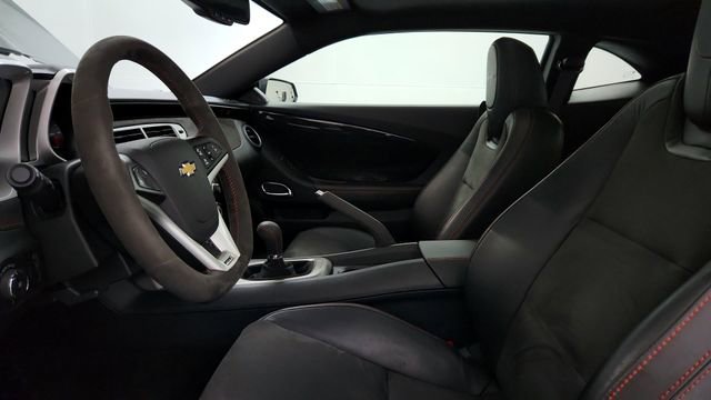 Used 2012 Chevrolet Camaro ZL1 image 12