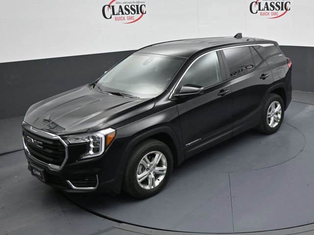 Used 2024 GMC Terrain SLE image 18